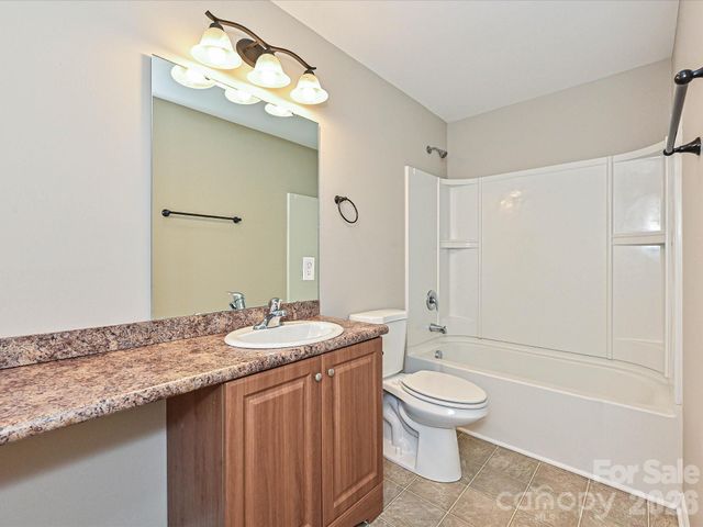 8318 Rockmoor Ridge Road, Charlotte, NC 28215