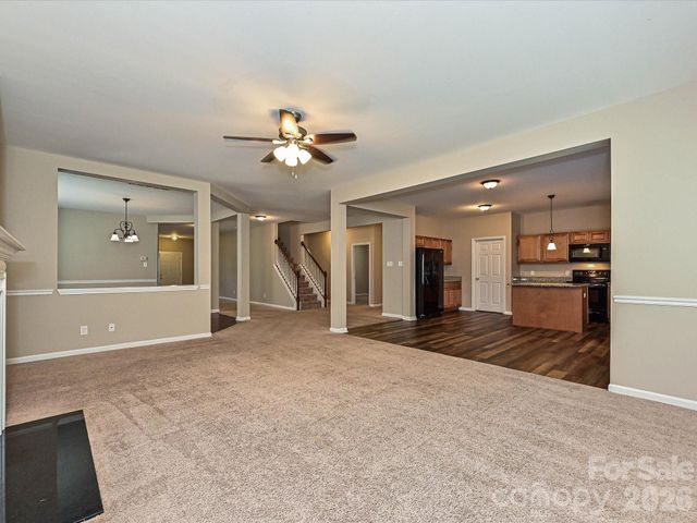 8318 Rockmoor Ridge Road, Charlotte, NC 28215