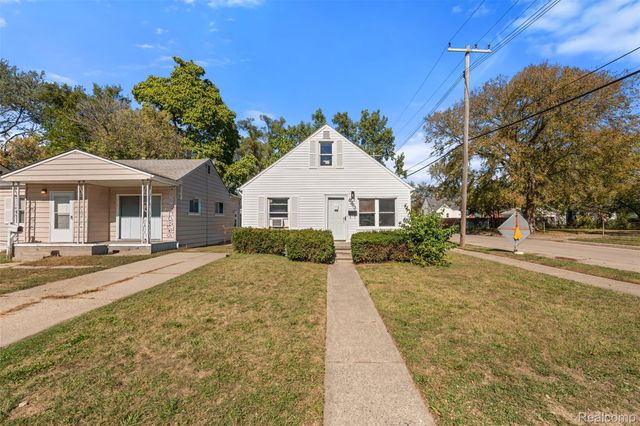 12863 Couwlier Avenue, Warren, MI 48089