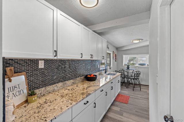 12863 Couwlier Avenue, Warren, MI 48089