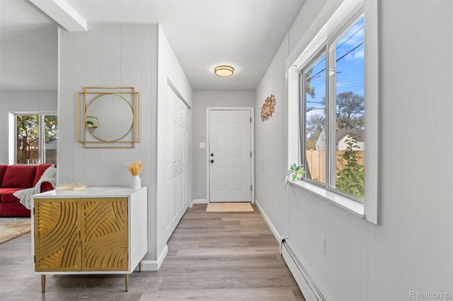 12863 Couwlier Avenue, Warren, MI 48089