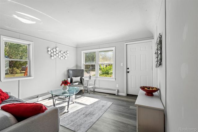 12863 Couwlier Avenue, Warren, MI 48089