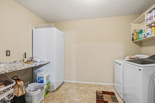 6713 Cambrian Way, Fort Worth, TX 76137