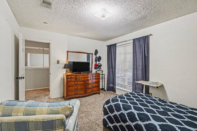 6713 Cambrian Way, Fort Worth, TX 76137