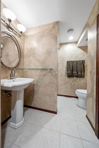 2085 CRESTWOOD SPRINGS DRIVE, Green Bay, WI 54304