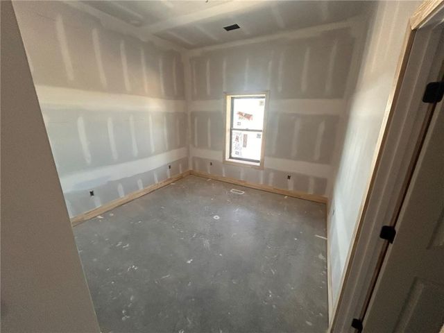 20014 Woodend Road, Linwood, KS 66052
