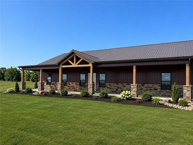 20014 Woodend Road, Linwood, KS 66052