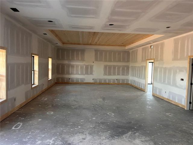 20014 Woodend Road, Linwood, KS 66052