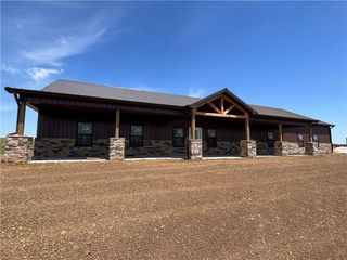 20014 Woodend Road, Linwood, KS 66052