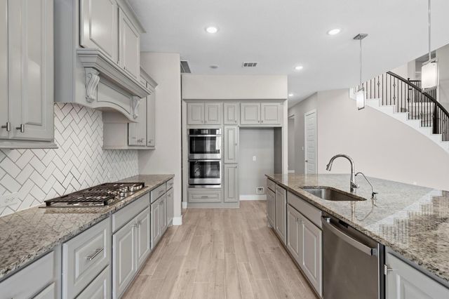 10315 Fountain Shore Drive, Missouri City, TX 77459