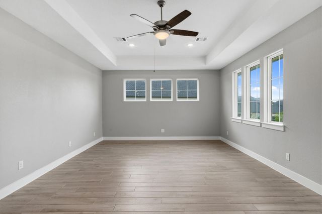 10315 Fountain Shore Drive, Missouri City, TX 77459