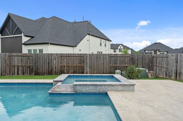 10315 Fountain Shore Drive, Missouri City, TX 77459