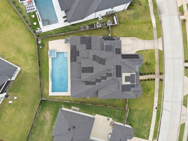 10315 Fountain Shore Drive, Missouri City, TX 77459