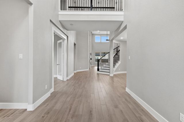 10315 Fountain Shore Drive, Missouri City, TX 77459