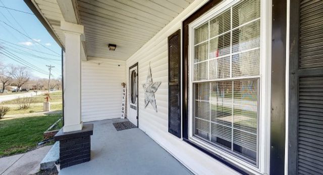 419 E Main St, Red Boiling Springs, TN 37150