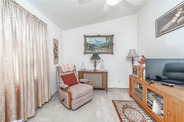 10001 W Frontage 113, South Gate, CA 90280