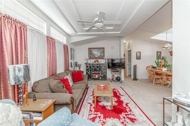 10001 W Frontage 113, South Gate, CA 90280