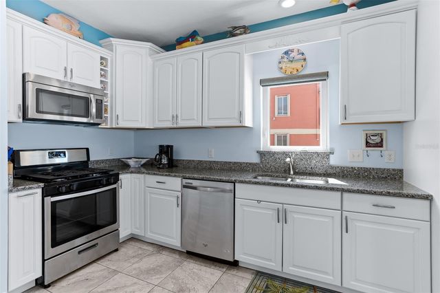 17610 LEE AVENUE, Redington Shores, FL 33708
