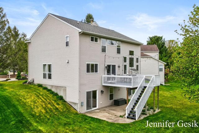 5395 Hartfield Court SE, Ada, MI 49301