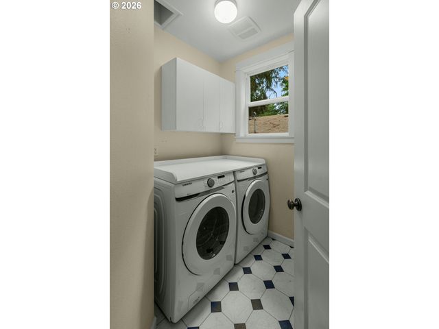 4332 HARVEY Way, Lake Oswego, OR 97035