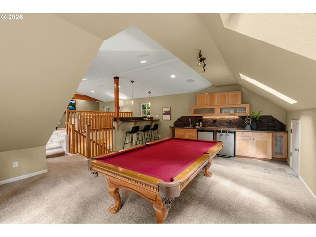 4332 HARVEY Way, Lake Oswego, OR 97035