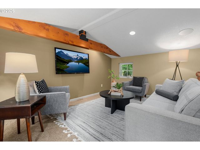 4332 HARVEY Way, Lake Oswego, OR 97035