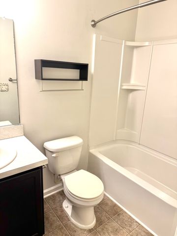 4952 Farm Lake Road, Summerville, SC 29485