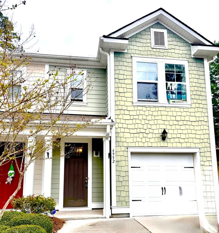 4952 Farm Lake Road, Summerville, SC 29485