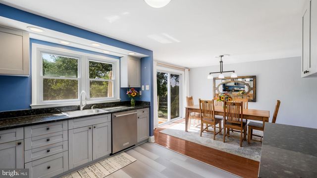 6244 GROVELAND RD, Pipersville, PA 18947