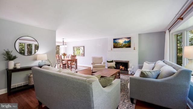 6244 GROVELAND RD, Pipersville, PA 18947