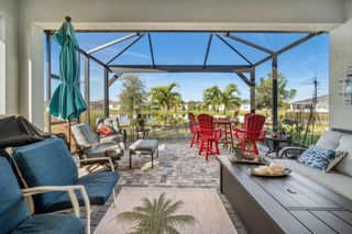 498 SE Twisted Bark Way, Port St Lucie, FL 34984