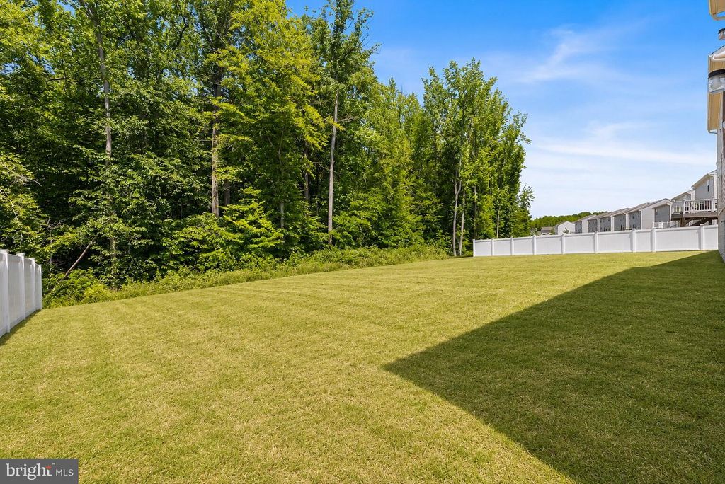Image 24 of property listing at 33 TILIA DR, Elkton, MD 21921