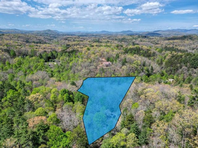 442 Country Springs Lane, Murphy, NC 28906