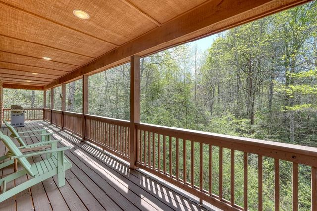 442 Country Springs Lane, Murphy, NC 28906