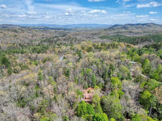 442 Country Springs Lane, Murphy, NC 28906
