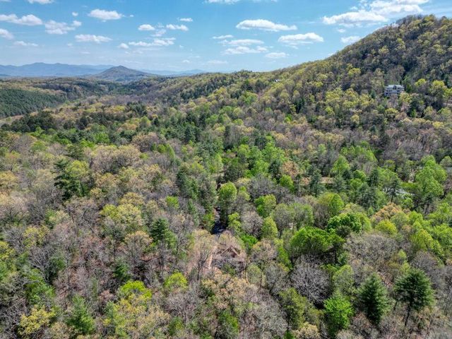 442 Country Springs Lane, Murphy, NC 28906