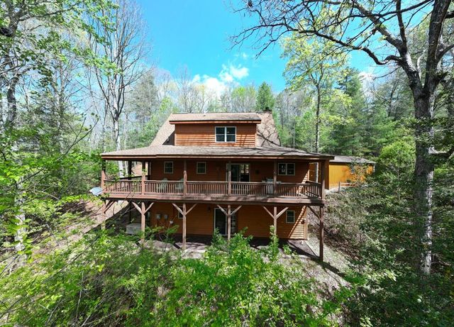 442 Country Springs Lane, Murphy, NC 28906