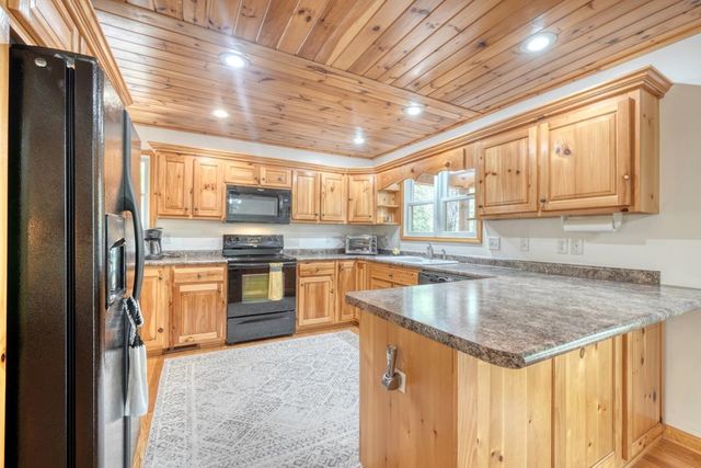 442 Country Springs Lane, Murphy, NC 28906