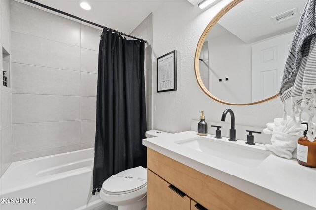 8649 E ROYAL PALM Road 239, Scottsdale, AZ 85258