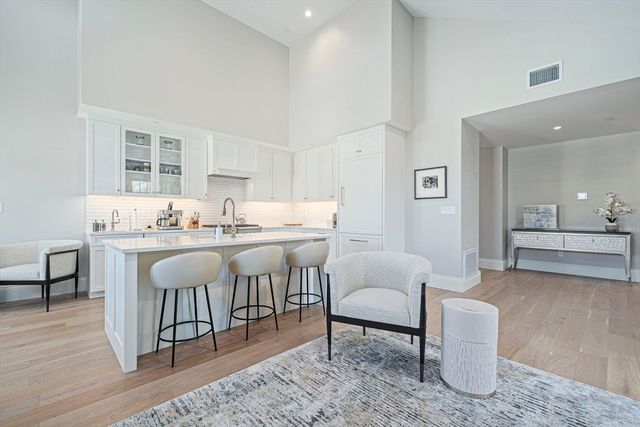 87 Elm Street 323, Cohasset, MA 02025