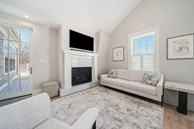 87 Elm Street 323, Cohasset, MA 02025