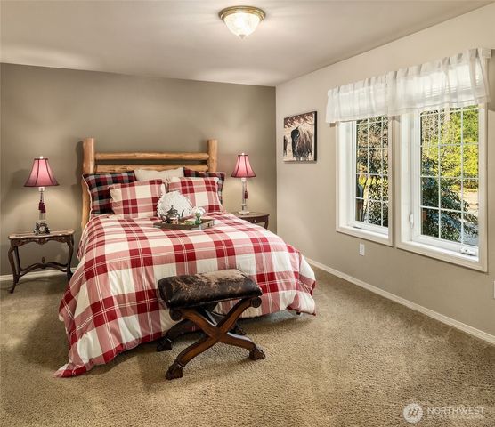 30333 SE 396TH Street, Enumclaw, WA 98022
