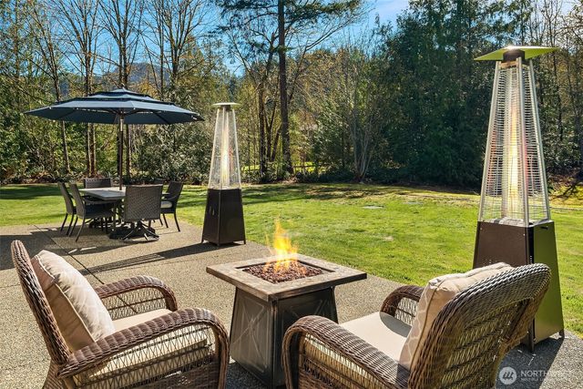 30333 SE 396TH Street, Enumclaw, WA 98022