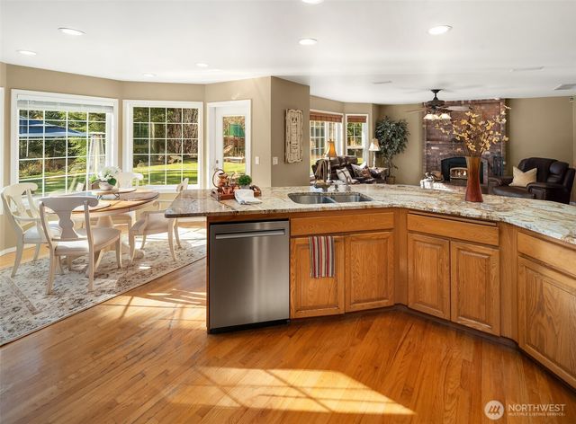 30333 SE 396TH Street, Enumclaw, WA 98022