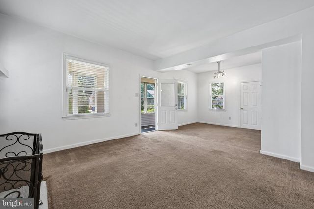 311 HAZEL AVE, Westville, NJ 08093