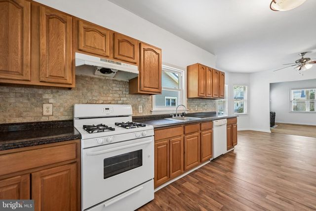 311 HAZEL AVE, Westville, NJ 08093
