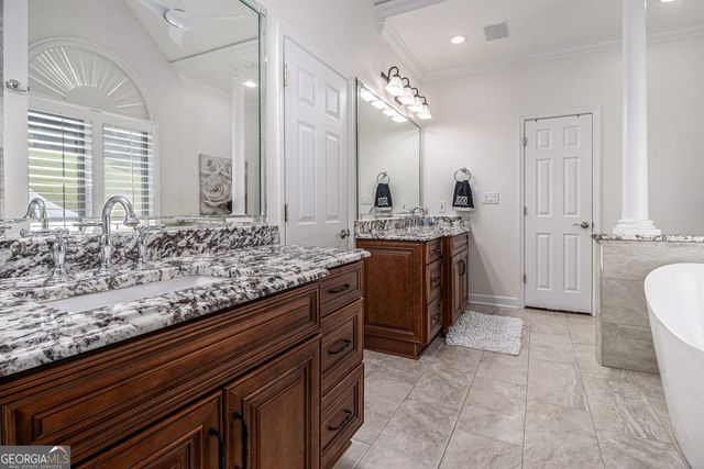 806 Southern Shore Drive, Peachtree City, GA 30269