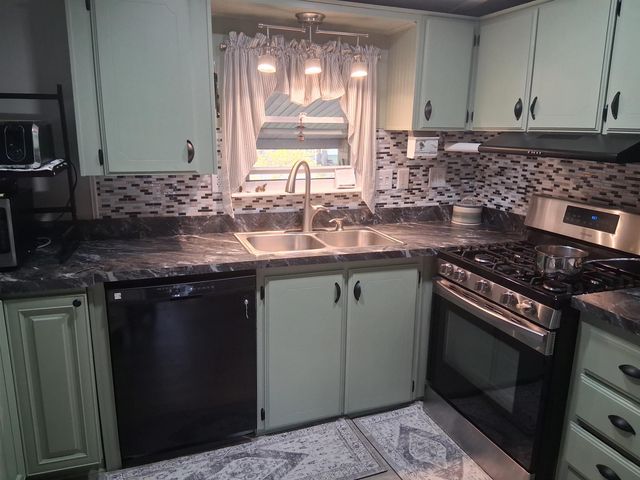 8 Cheryl Drive, Concord, NH 03303