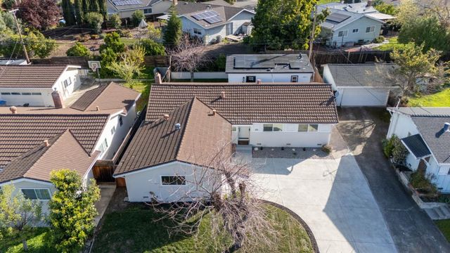 1216 Champagne Lane, San Jose, CA 95132