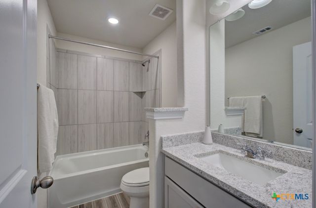 1243 Casetta Run, New Braunfels, TX 78130